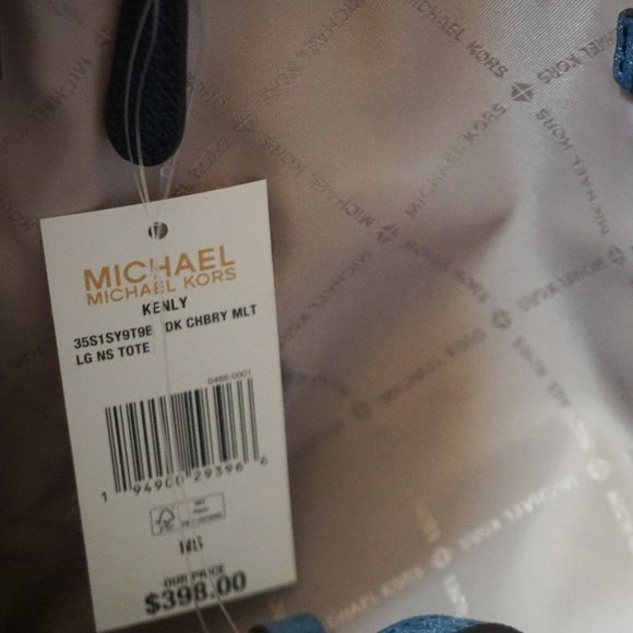 Michael Kors Graphic Logo Tote Bag + Wristlet Set - Picture 10 of 15